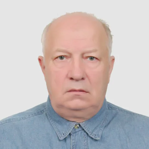 Портрет: Валерий Витальевич Фирсуков - биография