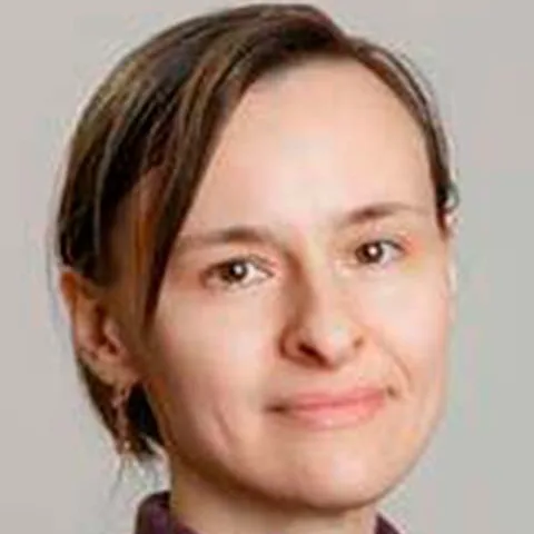 Портрет: Сафонова Наталья Юрьевна — биография